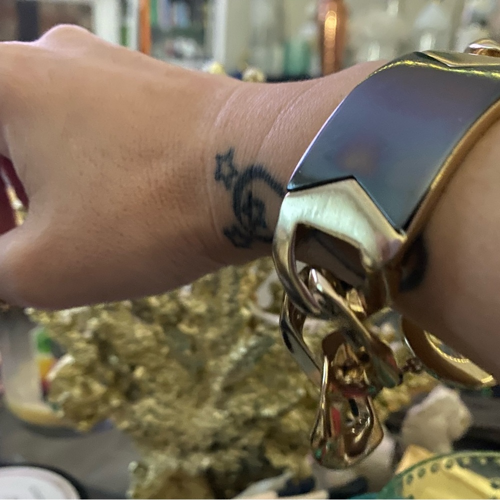 Black Onyx Bracelet & Gold Metal
